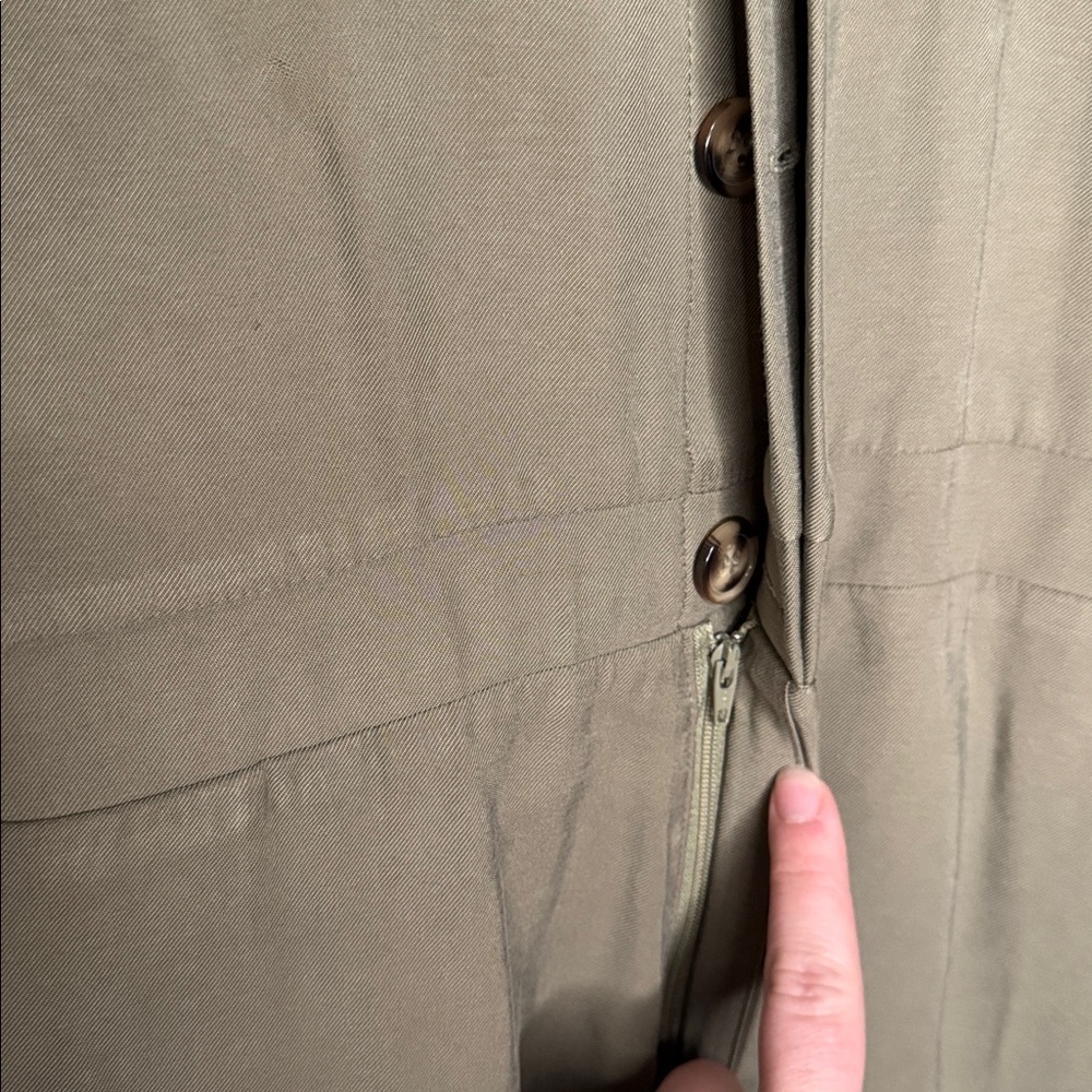 L'Academie Dylan Romper Olive Button Front Long Sleeve Pockets Sz S Streetwear - Picture 6 of 13